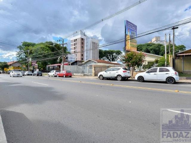 Apartamento de 105 m² na Presidente Arthur da Silva Bernardes Portão Curitiba PR, aluguel por R$ 2.100/mês