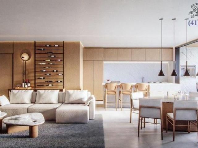 Apartamento de 106m² no bairro Ahú, com 2 suítes, 3 banheiros e 2 vagas de garagem