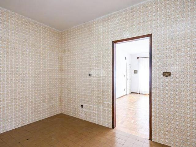 Apartamento de 115m² com 3 Quartos e Vaga de Garagem no Parolin