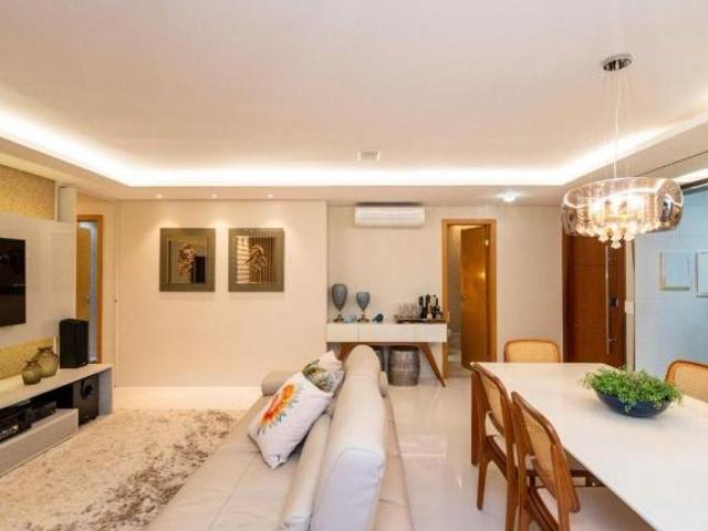 Apartamento de 118 m² com com 03 suítes à venda noFlampark Residential Club Jardim Goiás Goiânia