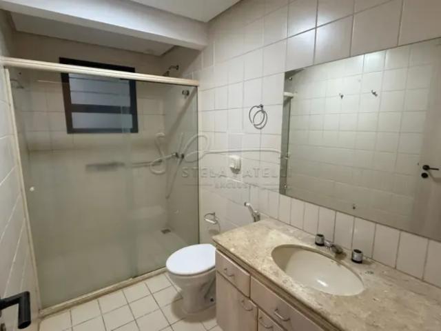 Apartamento de 124m² com 03 quartos para locação Centro