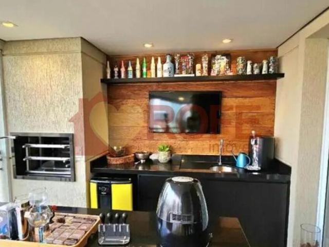 Apartamento de 129 m² com 3 quartos, 1 suíte e 3 vagas à venda na Chácara Santo Antônio. Andar alto