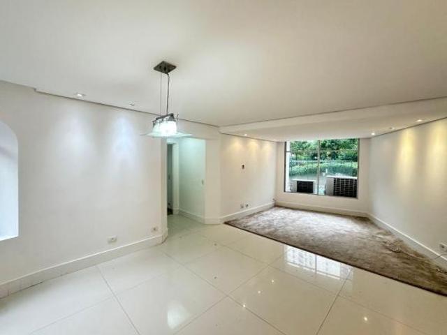 Apartamento de 130 m² com 3 quartos à venda na Vila Andrade