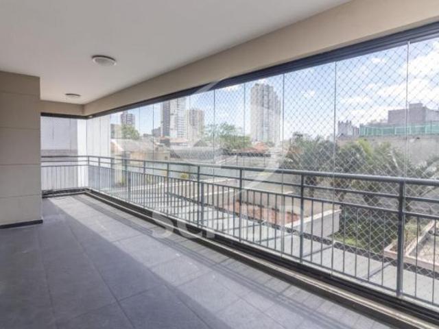 Apartamento de 133m² com 3 suítes e varanda gourmet no Ipiranga