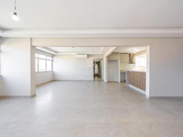 Apartamento de 140m² com espaço, conforto e pratic