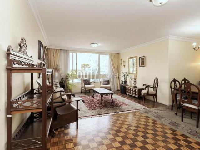 Apartamento de 116m2 com 3 quartos no Centro
