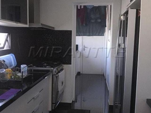 Apartamento de 147m² com 3 quartos