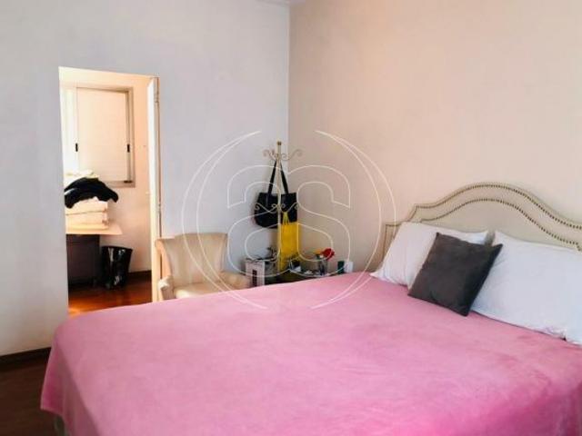 Apartamento de 148,5m² á venda