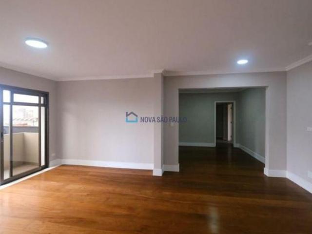 Apartamento de 158m² com 3 quartos, do lado do Museu Do Ipiranga