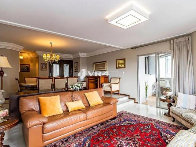 Apartamento de 178m² ao Lado da Praça do Japão | Vista para a Serra do Mar | 4 Dormitórios