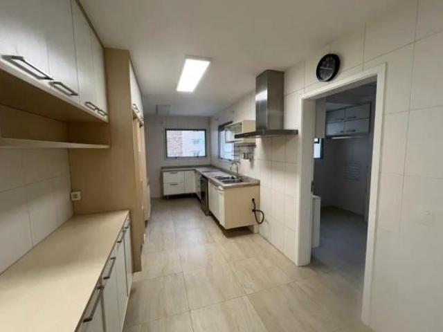 Apartamento de 180 m², 4 quartos em Chácara Santo Antônio Zona Sul, São Paulo