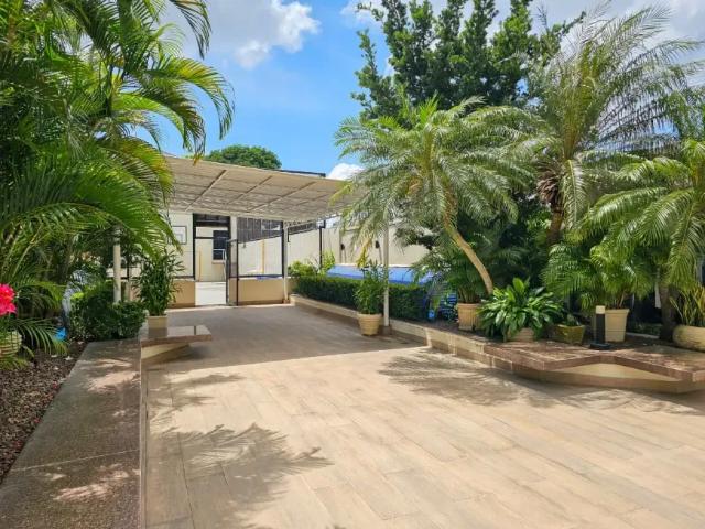 Apartamento de 180m² Condomínio Casa Blanca