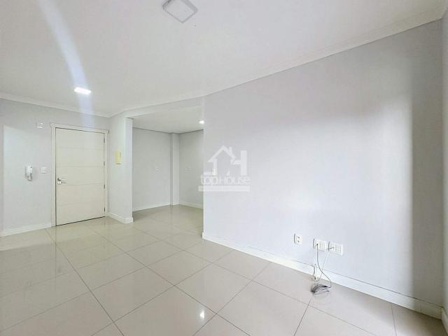 APARTAMENTO DE 1 DORMITORIO COM CHURRASQUEIRA