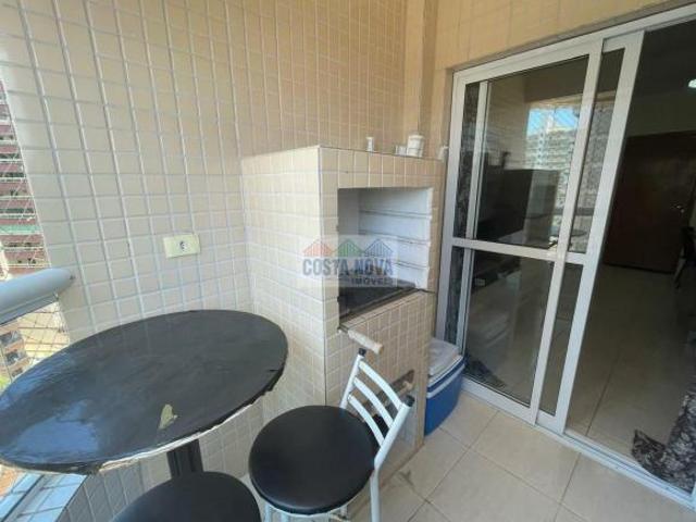 Apartamento de 1 dormitório com vista mar