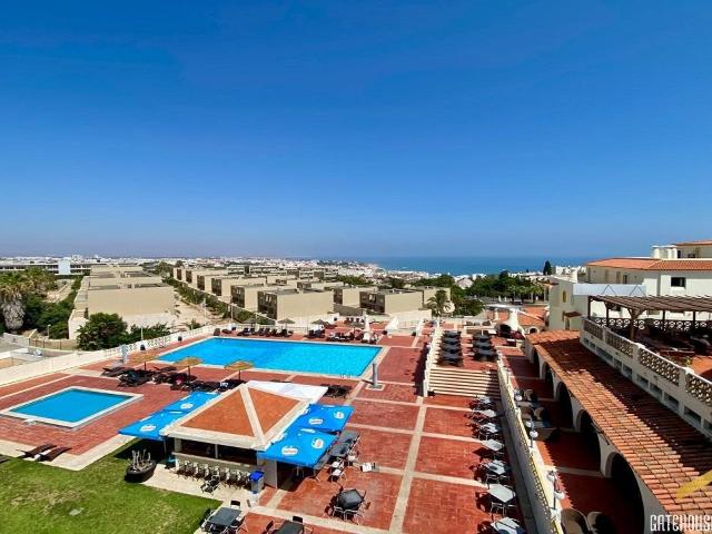 Apartamento de 1 dormitório com vista mar para venda em Albu. 63m² Albufeira e Olhos de Água