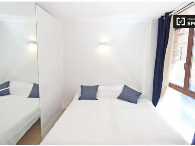 Apartamento de 1 dormitorio con aire acondicionado en alquiler en Gracia