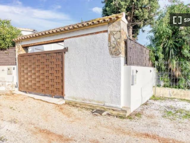 Apartamento de 1 dormitorio en alquiler en Alicante