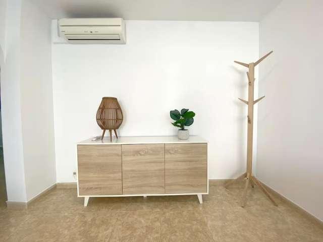 Apartamento de 1 dormitorio en alquiler en Alicante