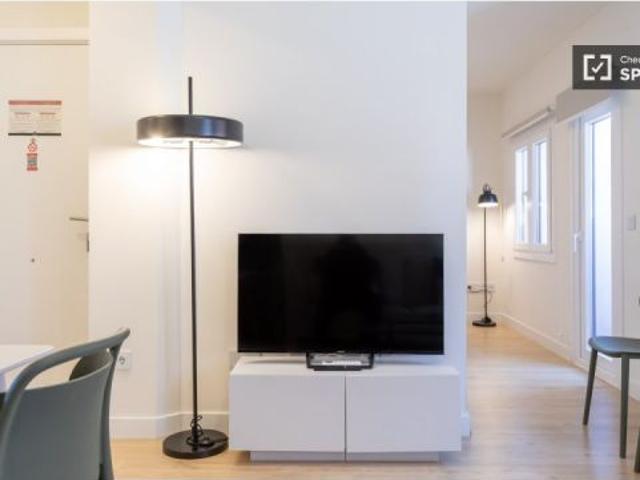 Apartamento de 1 dormitorio en alquiler en Almenara, solo para profesionales