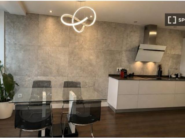 Apartamento de 1 dormitorio en alquiler en Argüelles, gastos incluidos, se admiten parejas