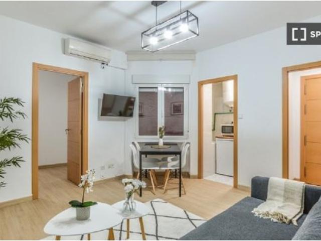 Apartamento de 1 dormitorio en alquiler en Argüelles