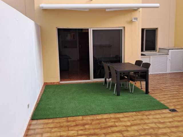 Apartamento de 1 dormitorio en alquiler en Arona