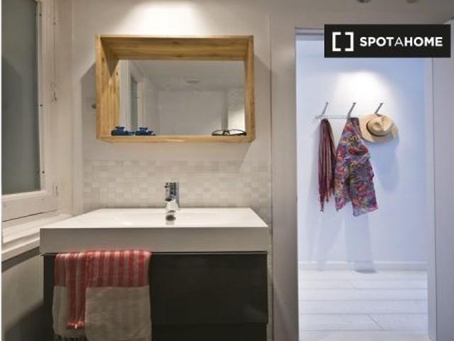 Apartamento de 1 dormitorio en alquiler en Embajadores