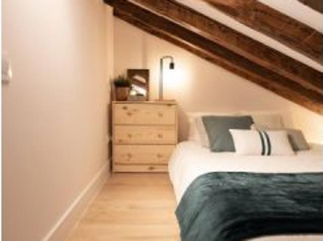 Apartamento de 1 dormitorio en alquiler en Embajadores