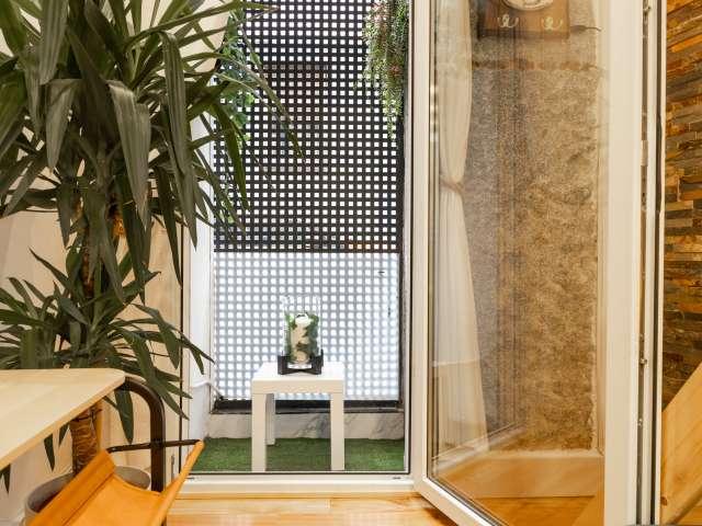 Apartamento de 1 dormitorio en alquiler en Embajadores, Madrid