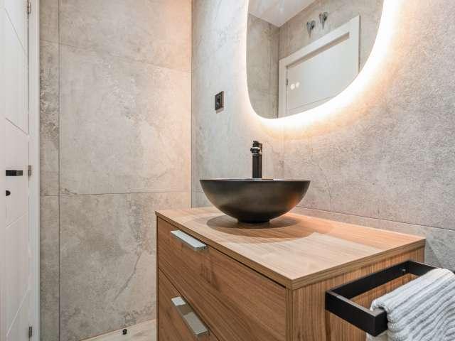 Apartamento de 1 dormitorio en alquiler en Embajadores, Madrid