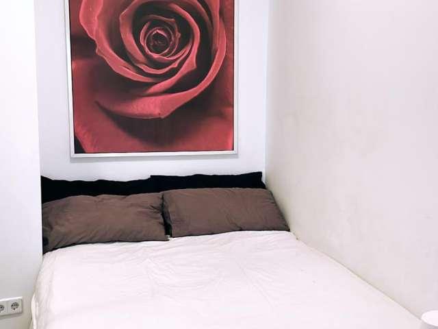 Apartamento de 1 dormitorio en alquiler en Embajadores, Madrid