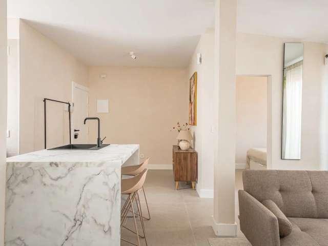 Apartamento de 1 dormitorio en alquiler en Embajadores, Madrid