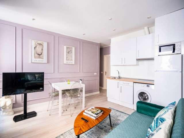 Apartamento de 1 dormitorio en alquiler en Embajadores, Madrid