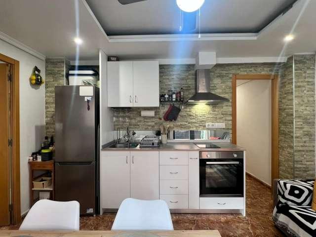 Apartamento de 1 dormitorio en alquiler en El Grau, Valencia