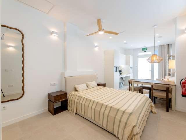 Apartamento de 1 dormitorio en alquiler en El Grau, Valencia