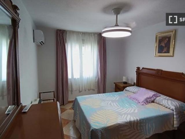 Apartamento de 1 dormitorio en alquiler en Fuente Vaqueros, gastos incluidos