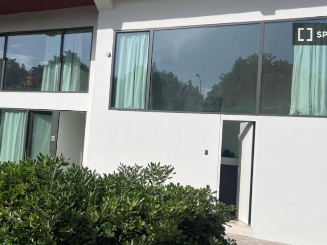 Apartamento de 1 dormitorio en alquiler en Los Remedios, Sevilla