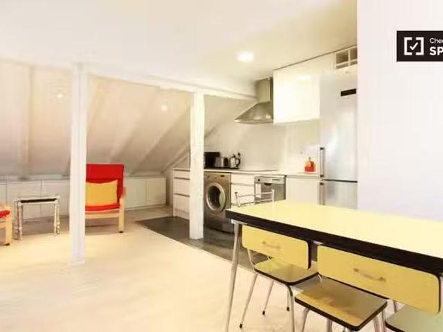 Apartamento de 1 dormitorio en alquiler en La Latina, Madrid