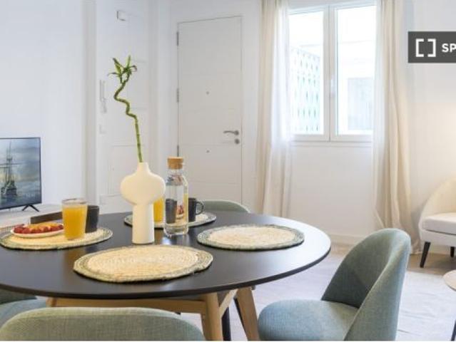 Apartamento de 1 dormitorio en alquiler en La Victoria, Málaga, todos los gastos incluidos