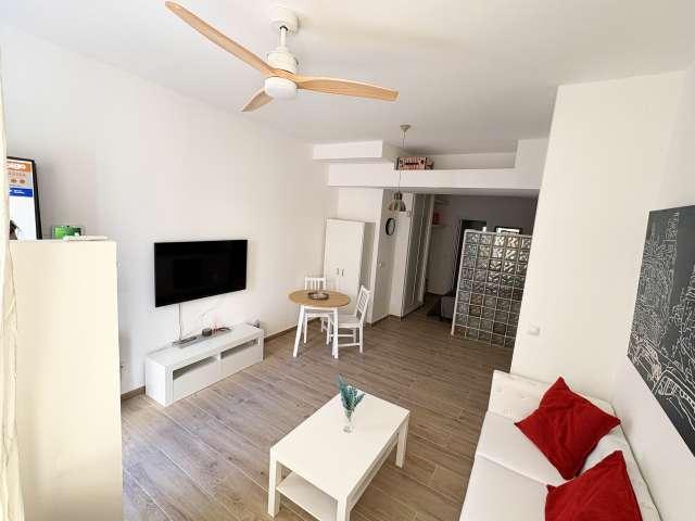 Apartamento de 1 dormitorio en alquiler en Lucero, Madrid