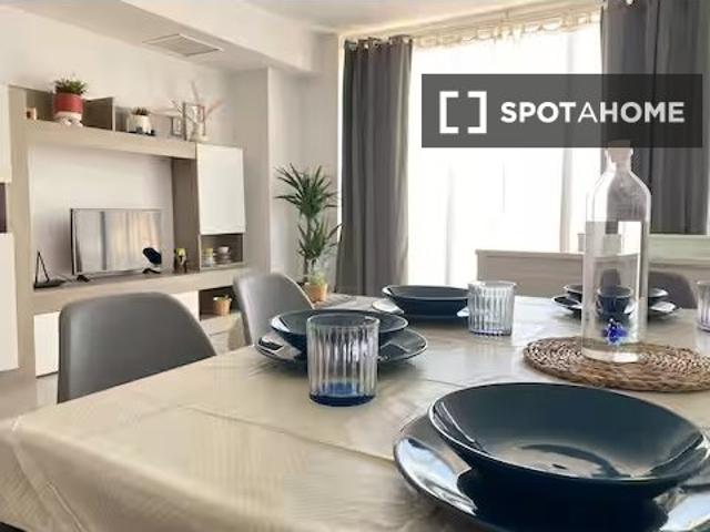 Apartamento de 1 dormitorio en alquiler en Nou Moles, Valencia