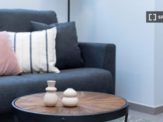 Apartamento de 1 dormitorio en alquiler en Nou Moles