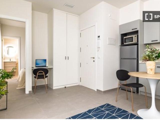 Apartamento de 1 dormitorio en alquiler en Nou Moles