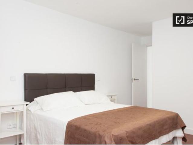 Apartamento de 1 dormitorio en alquiler en Sol, perfecto para profesionales