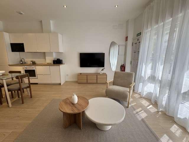 Apartamento de 1 dormitorio en alquiler en Pueblo Nuevo, Madrid
