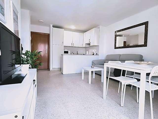 Apartamento de 1 dormitorio en alquiler en Torrox, Málaga