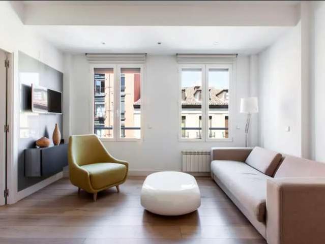 Apartamento de 1 dormitorio en alquiler en Universidad, Madrid