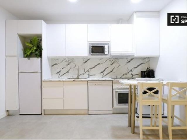 Apartamento de 1 dormitorio en alquiler en Universidad, Madrid