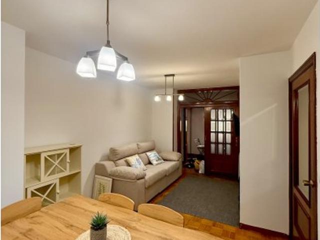 Piso de 1 dormitorio en alquiler en Pontevedra, Vigo