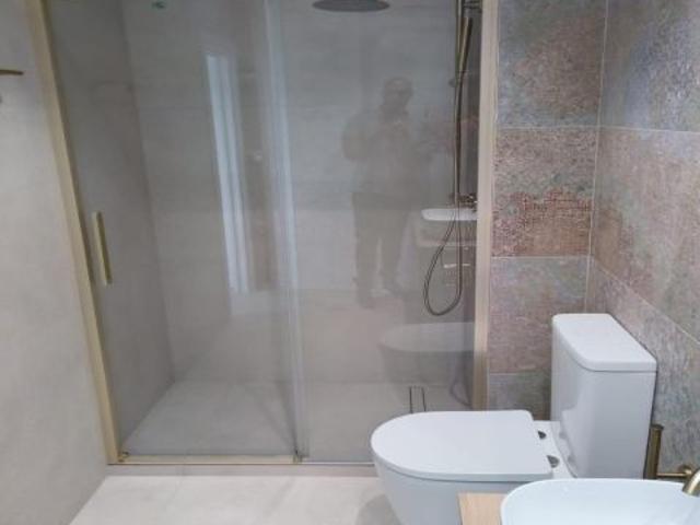 APARTAMENTO DE 1 DORMITORIO RECIÉN REFORMADO EN RÍO REAL, MARBELLA
